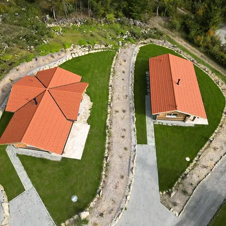 Naturstamm Chalet
